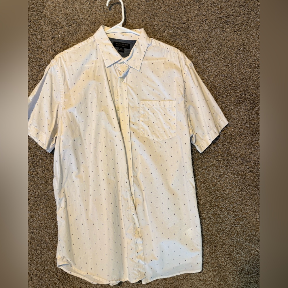 Banana Republic Cream Polka Dot Button-Down Shirt